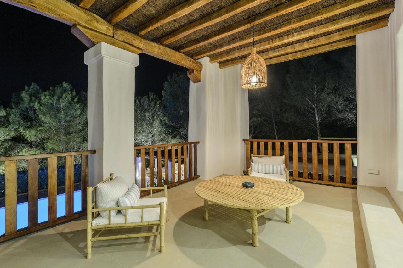 Villa Wonderful Ibiza Blakstad San Rafael 5 Bedrooms A Tranquil Location Not Far Away From San Rafael San Rafael